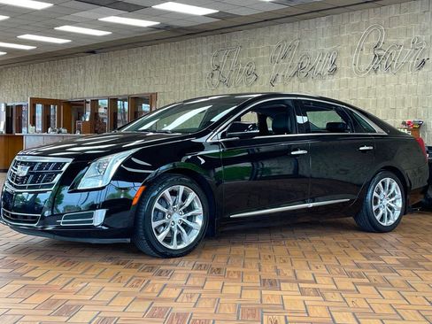 Used 2016 Cadillac XTS Premium AWD/4WD image 4