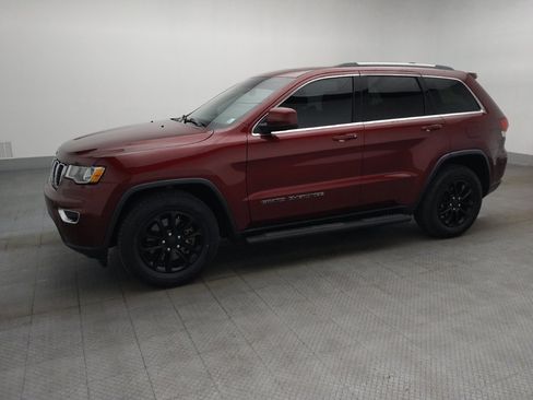 Used 2021 Jeep Grand Cherokee Laredo X RWD image 2