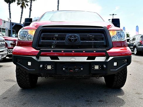 Used 2013 Toyota Tundra 2WD Double Cab w/ Tow Pkg image 2