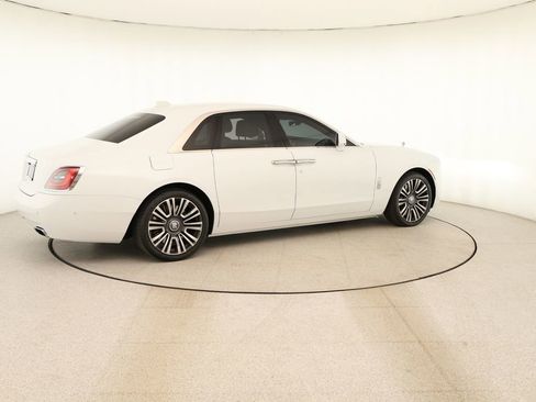 Used 2022 Rolls-Royce Ghost AWD/4WD image 7