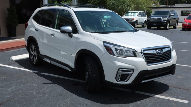 Used 2019 Subaru Forester Touring AWD/4WD image 3