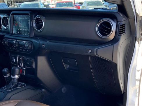 Used 2020 Jeep Gladiator Rubicon image 19