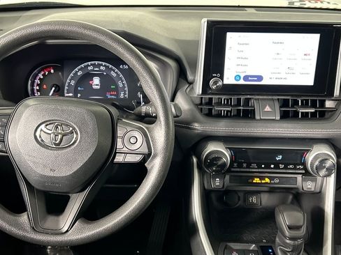 Used 2024 Toyota RAV4 XLE image 19