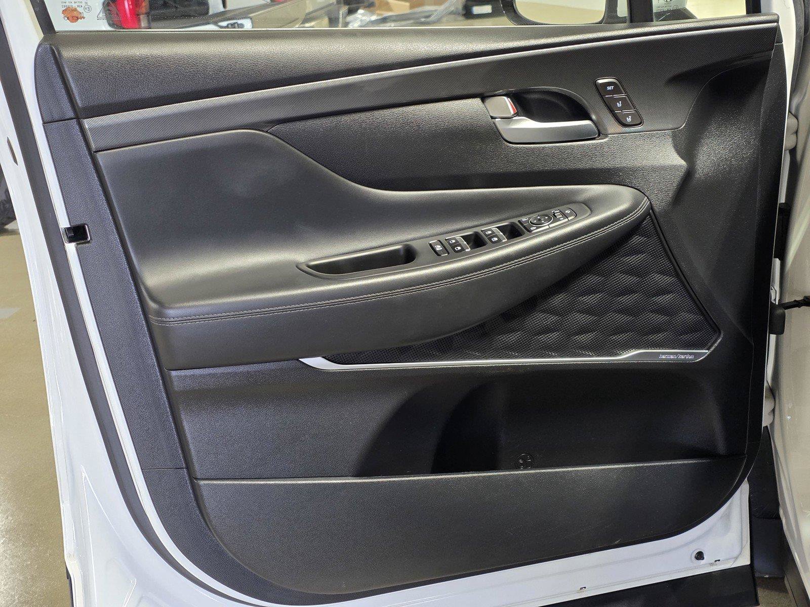 Used 2021 Hyundai Santa Fe Limited w/ Cargo Package AWD/4WD image 20