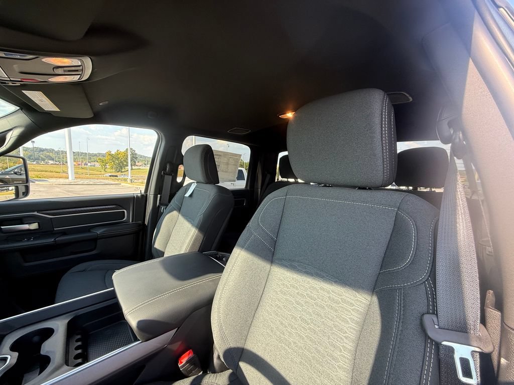New 2027 RAM 2500 Big Horn AWD/4WD image 21