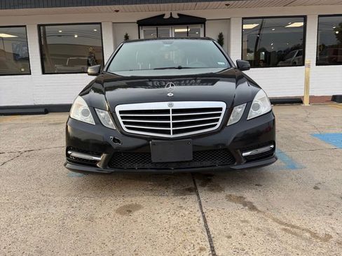 Used 2012 Mercedes-Benz E 350 Sedan image 2