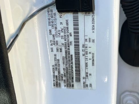 Used 2023 Ford Bronco Wildtrak image 25