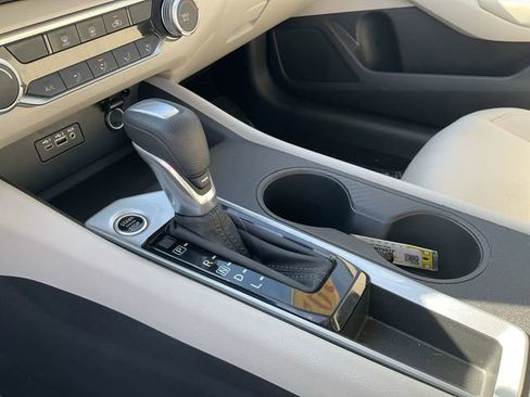 Certified 2025 Nissan Altima 2.5 SV image 26