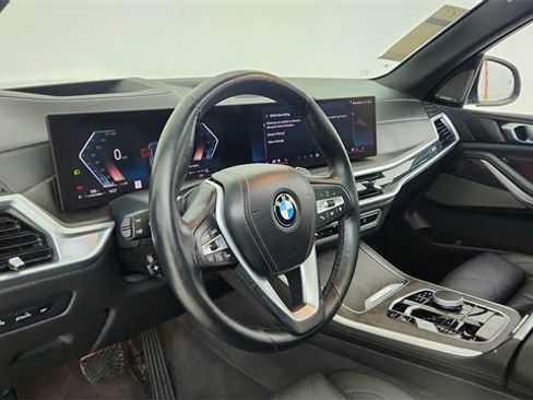 Used 2024 BMW X5 sDrive40i image 21