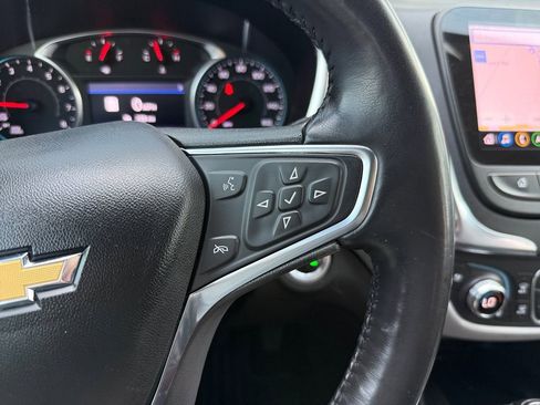 Used 2021 Chevrolet Equinox Premier image 22