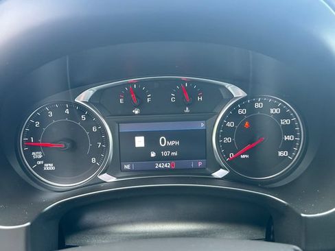 Used 2023 GMC Terrain SLE w/ Driver Convenience Package AWD/4WD image 24
