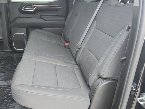 Used 2022 Chevrolet Silverado 1500 LT Trail Boss w/ Convenience Package II image 26