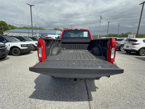 Used 2017 Ford F250 XL w/ Power Equipment Group AWD/4WD image 4