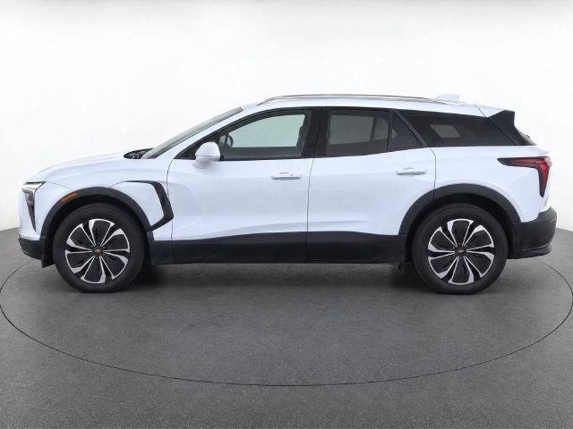 Used 2024 Chevrolet Blazer EV LT AWD/4WD image 3
