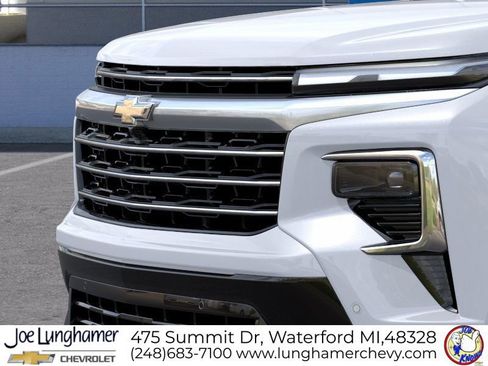 New 2026 Chevrolet Traverse High Country w/ LPO, Floor Liner Package image 13