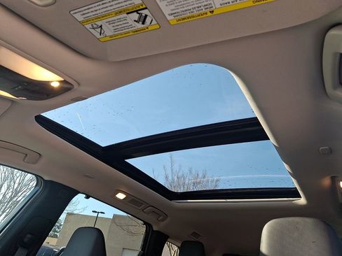 Used 2026 INFINITI QX60 Luxe w/ Cargo Package FWD image 14