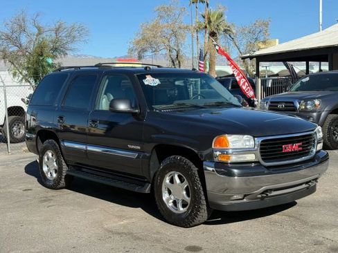 Used 2005 GMC Yukon SLT w/ SLT Preferred Equipment Group image 5