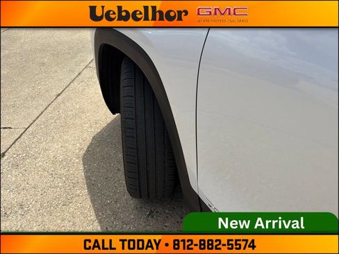 Used 2023 GMC Terrain SLT FWD image 20