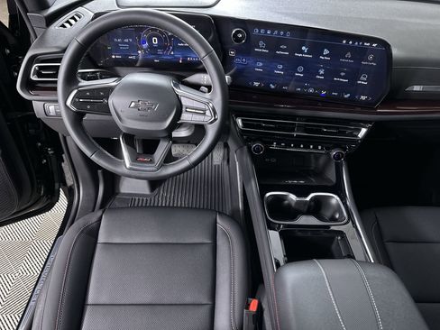 New 2026 Chevrolet Traverse Z71 w/ Driver Confidence Package image 57