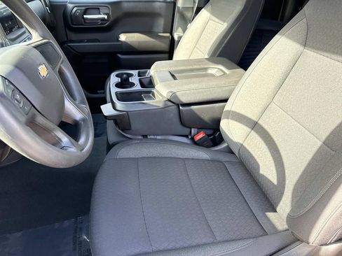 Used 2025 Chevrolet Silverado 1500 Custom image 21