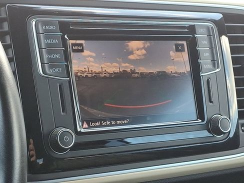 Used 2019 Volkswagen Beetle 2.0T Final Edition SEL image 18