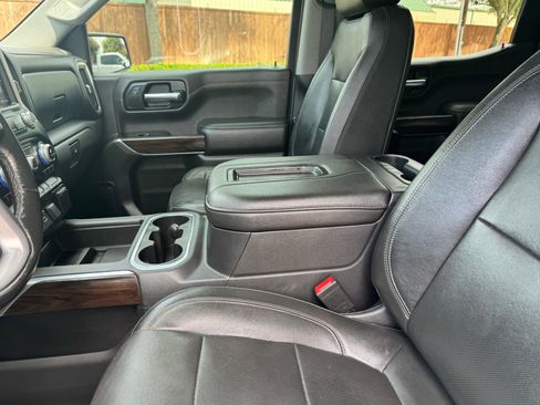 Used 2019 GMC Sierra 1500 SLT RWD image 22