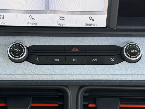 Used 2023 Ford Maverick XLT w/ Equipment Group 300A Standard image 12