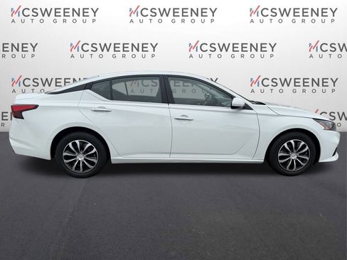 Used 2022 Nissan Altima 2.5 S image 6