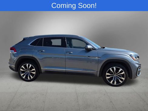 Used 2022 Volkswagen Atlas Cross Sport SEL Premium R-Line AWD/4WD image 7