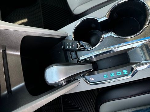 Used 2013 Chevrolet Equinox LTZ image 12