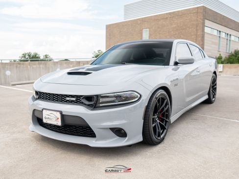 Used 2021 Dodge Charger Scat Pack w/ Daytona Edition Group RWD image 3