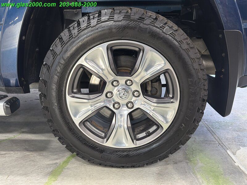 Used 2022 RAM 1500 Laramie AWD/4WD image 36