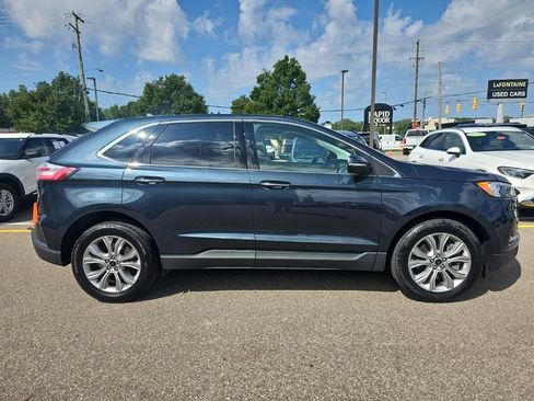Used 2024 Ford Edge Titanium AWD/4WD image 2