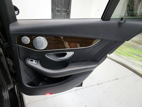 Used 2017 Mercedes-Benz C 63 AMG Sedan image 29
