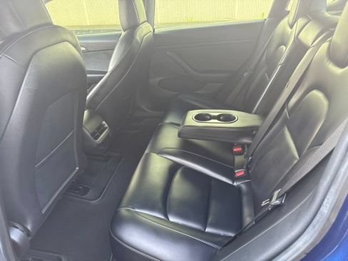 Used 2021 Tesla Model 3 Standard Range Plus RWD image 28