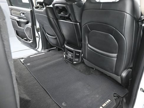 Used 2022 RAM 1500 Laramie w/ Off Road Group image 10
