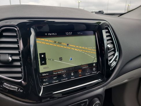 Used 2021 Jeep Compass Limited w/ Elite Interior Group image 21