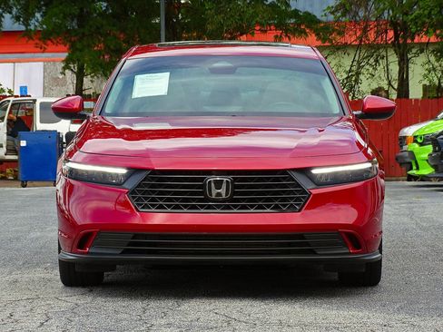 Used 2024 Honda Accord EX image 10
