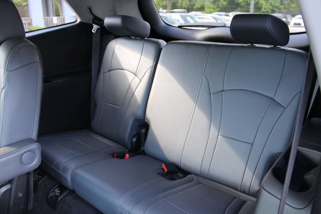 Used 2019 Buick Enclave Essence FWD image 25