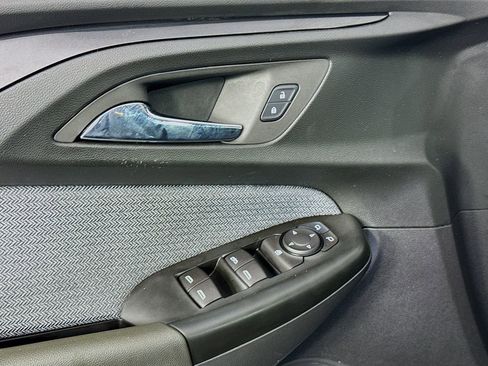 Used 2022 Chevrolet TrailBlazer LT w/ Convenience Package image 23