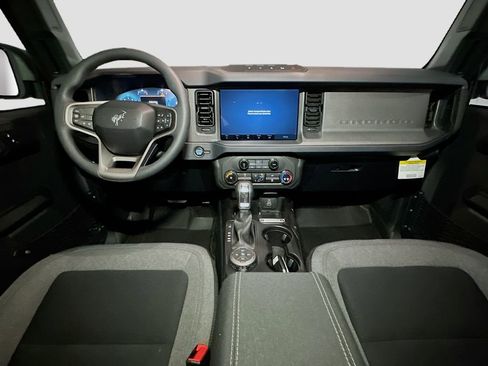 New 2026 Ford Bronco 4-Door w/ Sasquatch Package AWD/4WD image 10