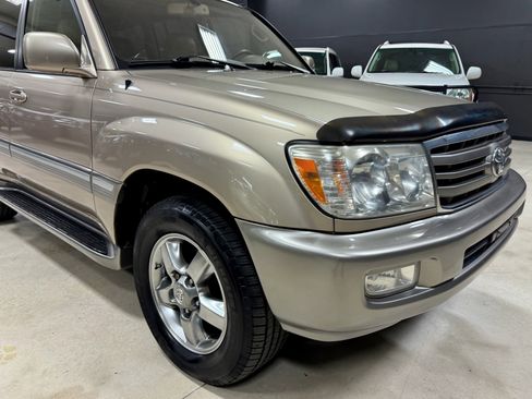 Used 2006 Toyota Land Cruiser image 15
