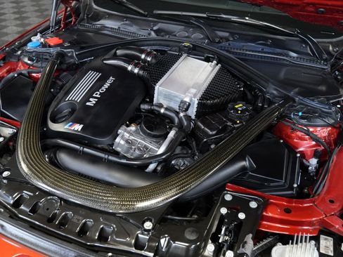 Used 2020 BMW M4 Coupe w/ Competition Package RWD image 45