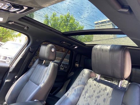 Used 2014 Land Rover Range Rover Supercharged image 22