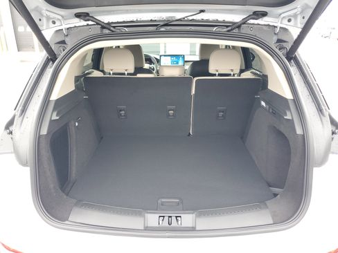 New 2026 Lincoln Corsair Premiere image 29