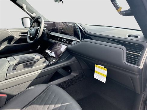 New 2026 INFINITI QX80 Autograph w/ Premium Cargo Package image 25