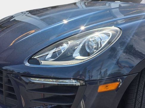 Used 2015 Porsche Macan S AWD/4WD image 36