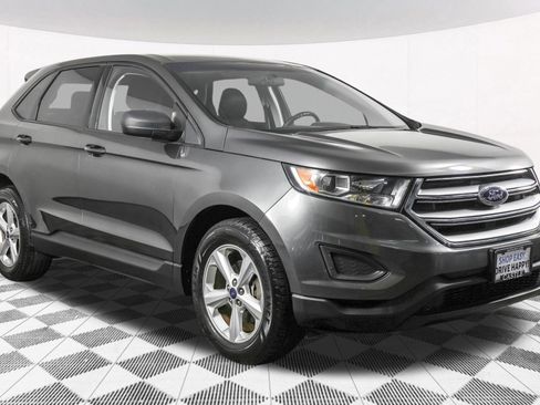 Used 2018 Ford Edge SE image 10