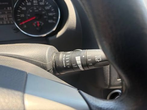 Used 2015 Nissan Rogue S AWD/4WD image 34