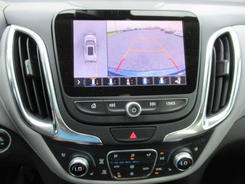 Used 2019 Chevrolet Equinox Premier FWD image 27